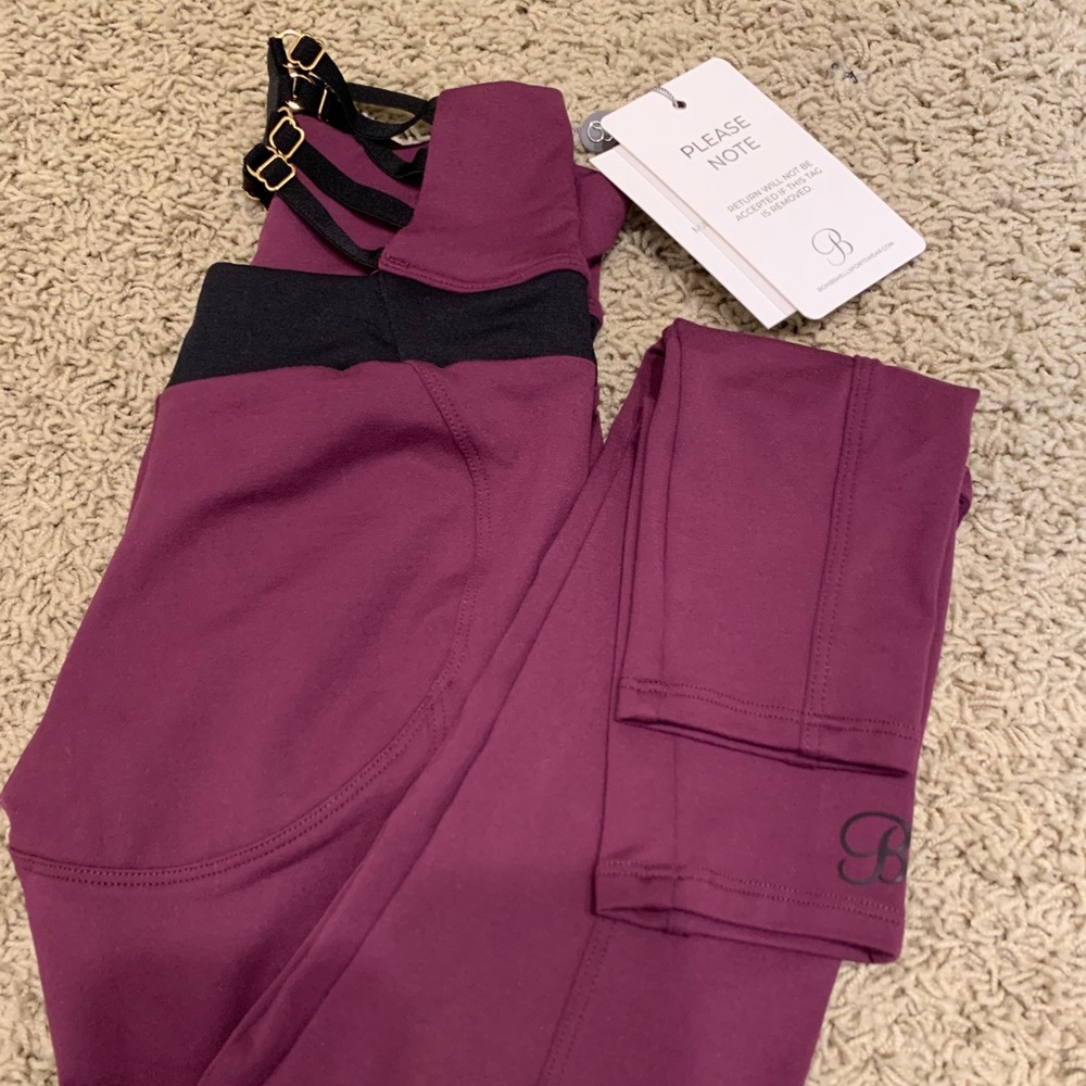 Bombshell Divine Leggings - Picture 2 of 12